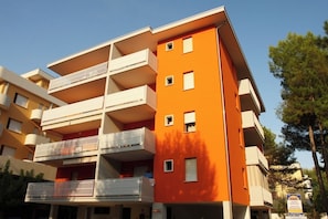 Front of property - Warm Two-room Flat With Balcony Near the Beach (San Michele al Tagliamento)