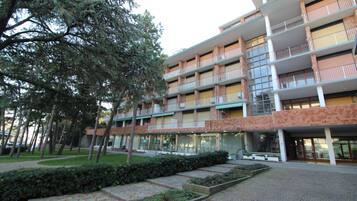 Apartment, 2 Bedrooms, Balcony, City View | Exterior