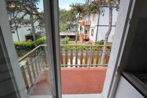 Apartment, 2 Schlafzimmer, Balkon, Gartenblick | Balkon