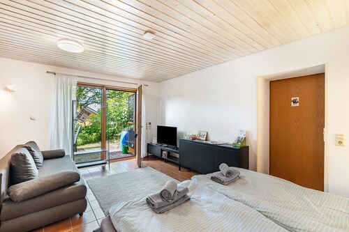Haus Ersfeld – Gartenstudio mit privater Terrasse und WLAN