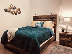 3 Schlafzimmer, Bügeleisen/Bügelbrett, WLAN, Bettwäsche