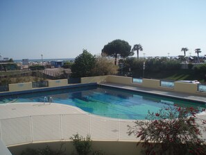Outdoor pool - Beautiful Studio Apartment in a Seafront Building (San Michele al Tagliamento)