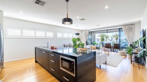 Interior - Escape on Wanda, 188 Soldiers Point Rd - Spectacular views, Ducted Air Con, WiFi (Salamander Bay)