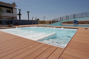 Appartamento, 1 camera da letto, patio, vista giardino | Piscina | Piscina all'aperto