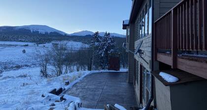 Stunning mountain View in the Colorado Mountains