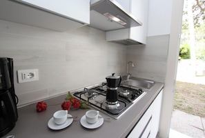 Lägenhet - 2 sovrum - utsikt mot trädgården | Interiör