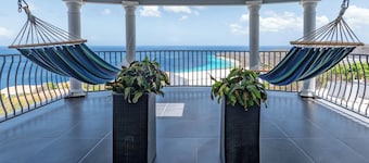 Villa Caruso With Private Pool and Spectaculair sea View 2 Minutes From Beach