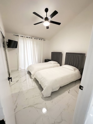 3 chambres, Wi-Fi, literie fournie