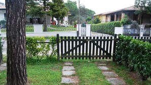Apartment, 2 Bedrooms, Patio, Garden View | Garden - Apartment With Garden In Excellent Location - Beahost (San Michele al Tagliamento)