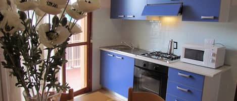 Studio, Multiple Bedrooms, Balcony | Interior