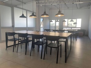 Apartment, 1 Schlafzimmer, barrierefrei, Raucher | Speisen