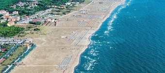 Comfortable Beachfront Apartment