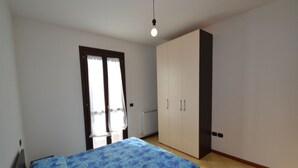 Leilighet, 2 soverom, terrasse | 2 soverom