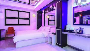 Deluxe Room | 1 bedroom, free WiFi