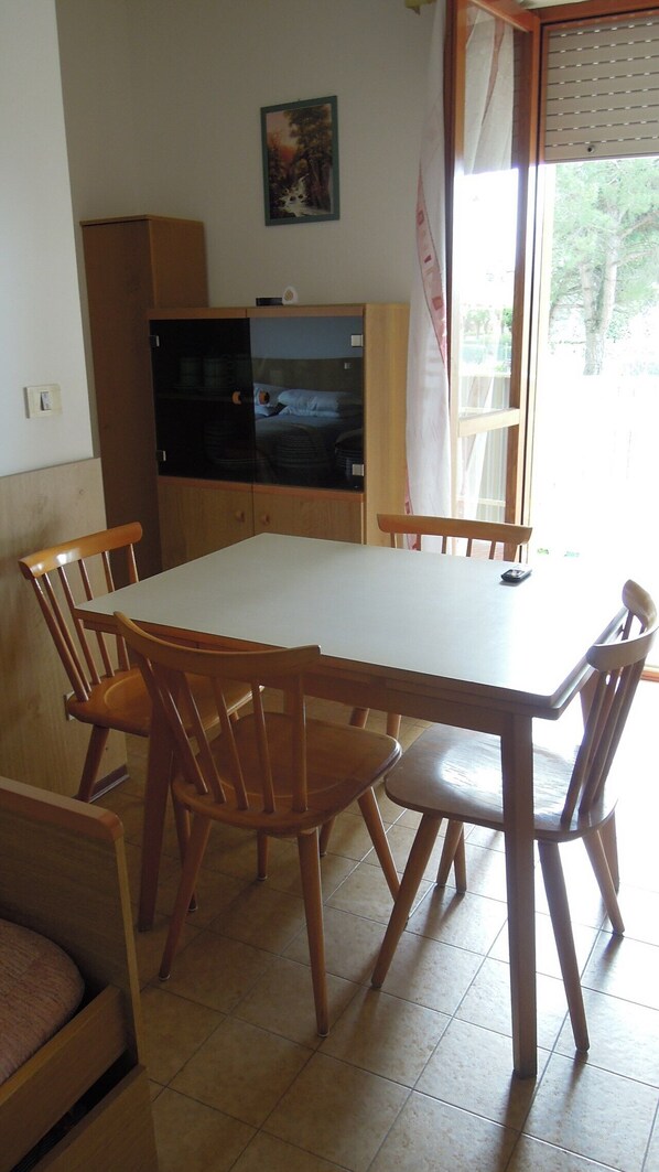 アパートメント 1 ベッドルーム バルコニー ガーデンビュー | 内装