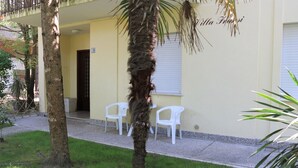 Apartamento, 2 habitaciones, vistas al jardín | Jardín