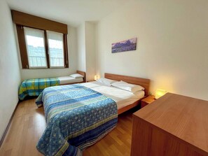 Apartment, 1 Schlafzimmer, Balkon, Stadtblick | 2 Schlafzimmer