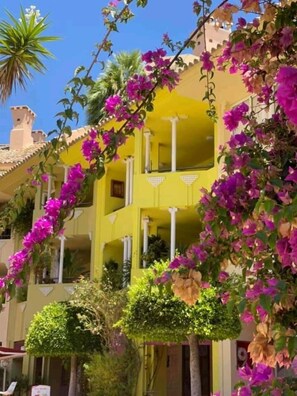 Exterior - La Alcaidesa Valerie & Bruno (San Roque)