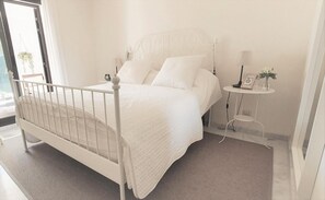 2 Schlafzimmer, Bügeleisen/Bügelbrett, Internetzugang, Bettwäsche