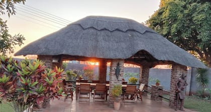Zambezi Family Lodge – Leopardenzimmer