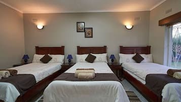 1 slaapkamer, een strijkplank/strijkijzer, wifi, beddengoed