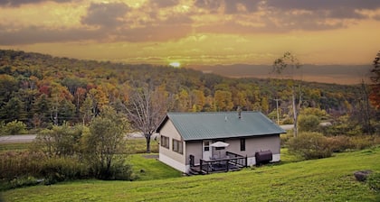 A Cozy Retreat Nestled in the Mountains