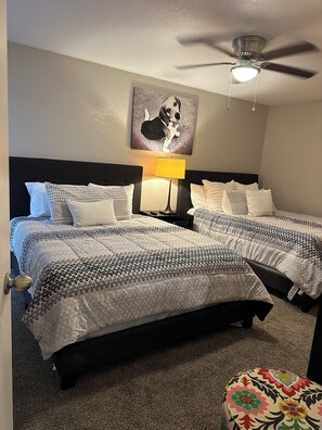 2 bedrooms, iron/ironing board, WiFi, bed sheets