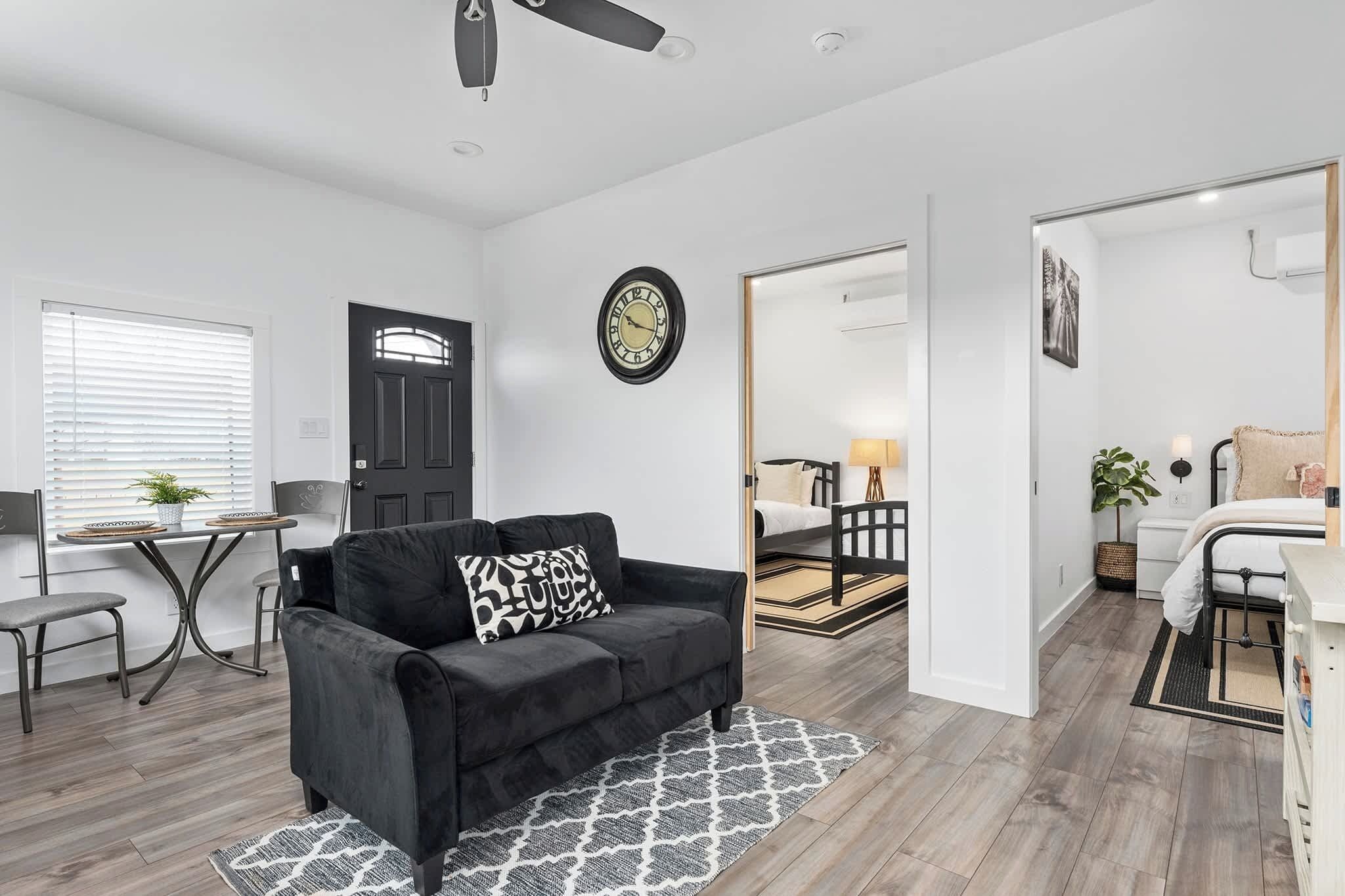 2 bedrooms, iron/ironing board, WiFi, bed sheets