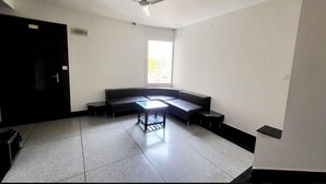 Unclassified image, 3 of 22, button - Hotel Shree Palace (Bhopal)