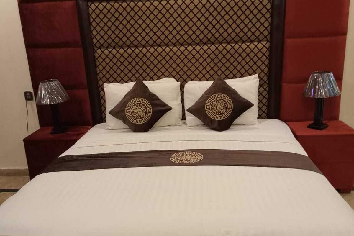 Executive Double Room | Free WiFi