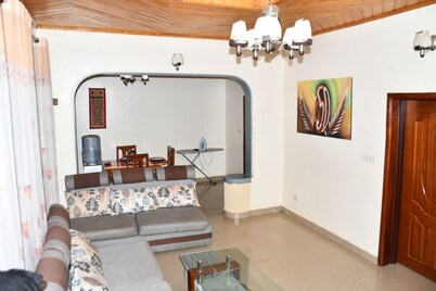 Cozy Double Room with Workspace and Private Bath in Kigali