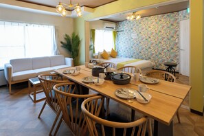 Living area - Cozy House side of USJ (Osaka)
