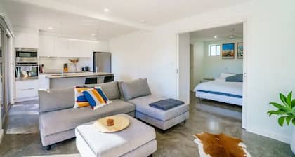 Loxton Riverfront Apartment