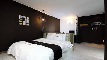 Basic Room | 1 bedroom, individually decorated, individually furnished