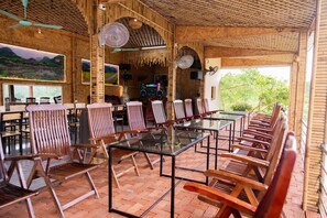 Food court - Tam Coc Cat Luong Homestay (Hoa Lu)