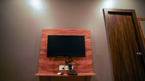 Television - Hotel Shree (Indore)