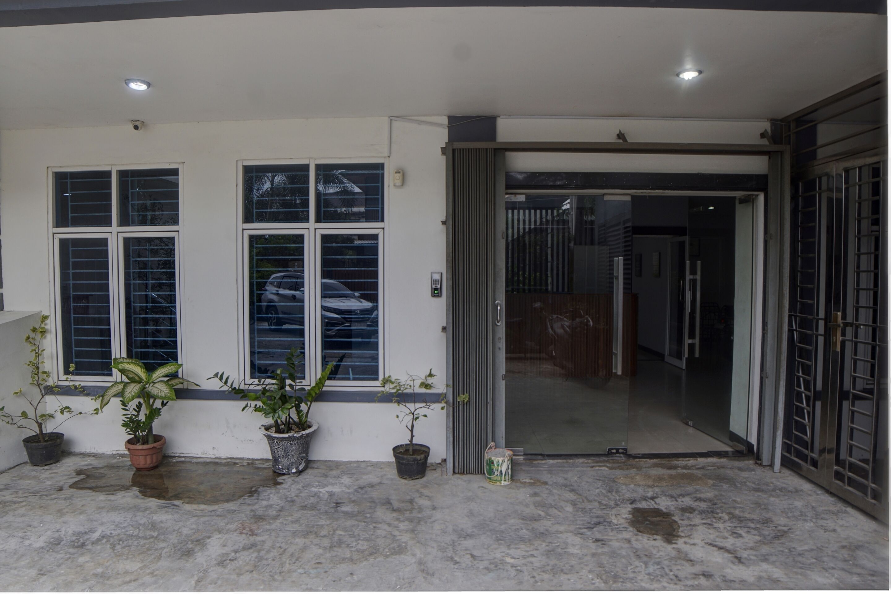 Foto - RedDoorz Hostel at FInest Medan