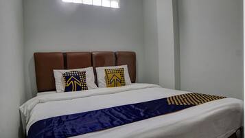 Quarto casal | Escrivaninha, espaço de trabalho para notebook, quartos à prova de som