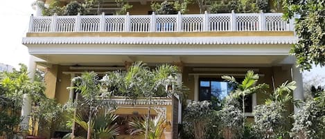 Superior Room | In-room business centre