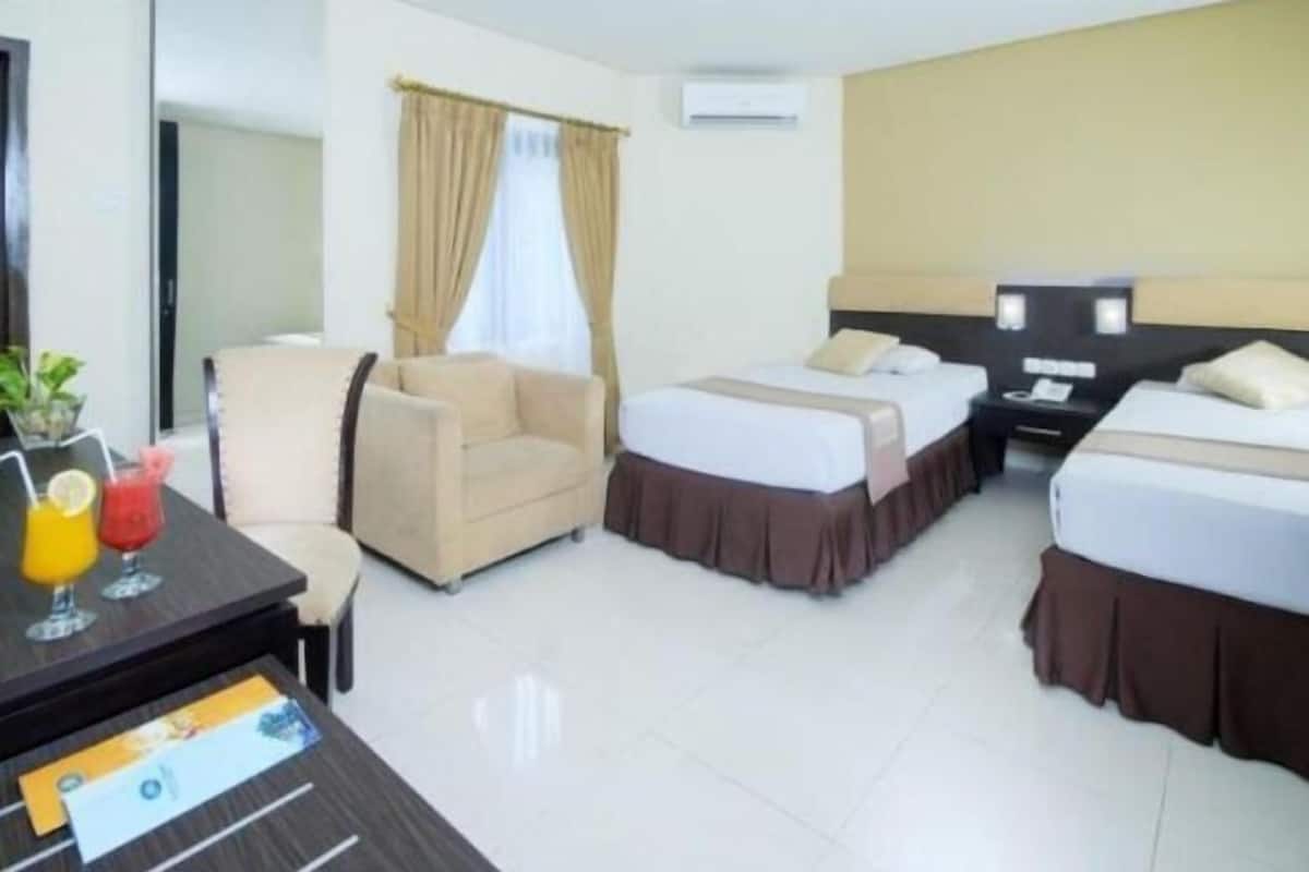 1 bedroom, desk, free WiFi, bed sheets