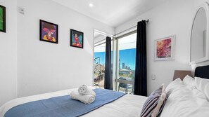 1 bedroom, desk, iron/ironing board, free WiFi