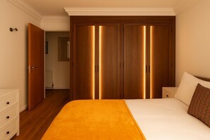 2 Schlafzimmer, Bügeleisen/Bügelbrett, Reisekinderbett, kostenloses WLAN