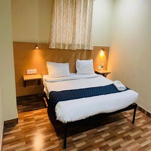 Deluxe Room | 1 bedroom, free WiFi - Hotel Jeet Stay  (New Delhi)