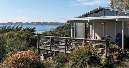 Captain John's Hideaway