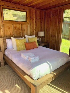 2 habitaciones, cuna de viaje, wifi y ropa de cama