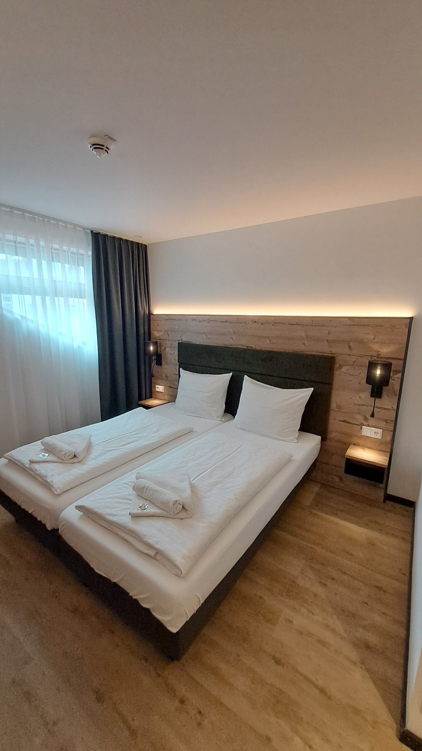 Economy Double Room, 1 Queen Bed, Non Smoking