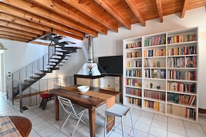 Leilighet – city | Oppholdsområde