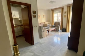TV - Rentalsevilla en Nervión (Sevilla)