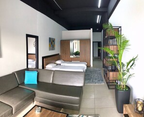 Apartment, 1 Bedroom, Balcony, City View | Living room