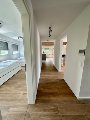 3 sovrum, strykjärn/strykbräda, gratis wi-fi och sängkläder